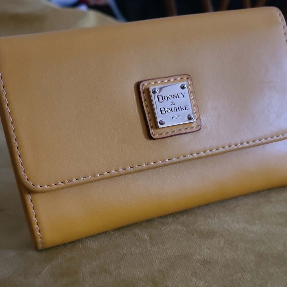 Dooney & Bourke Yellow Wallet Sleek Design